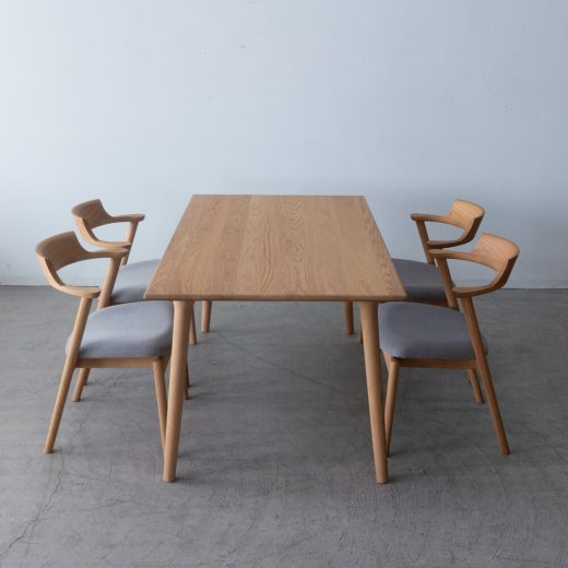 ［現品SALE］TWS ダイニング5点セット（テーブル150×85／テーパー4本脚）レッドオーク材 FC色＋セブルバチェア4脚（グレー）