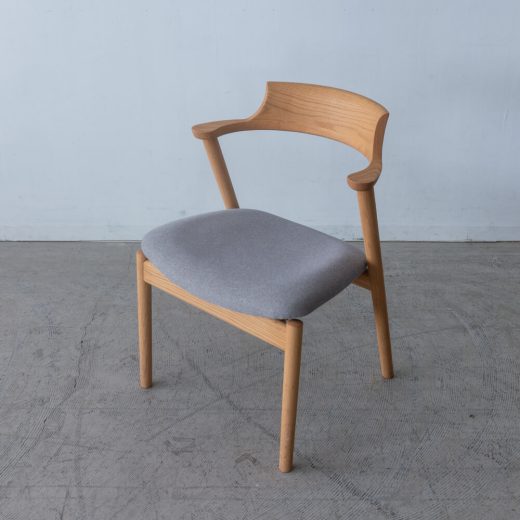 ［現品SALE］TWS ダイニング5点セット（テーブル150×85／テーパー4本脚）レッドオーク材 FC色＋セブルバチェア4脚（グレー）