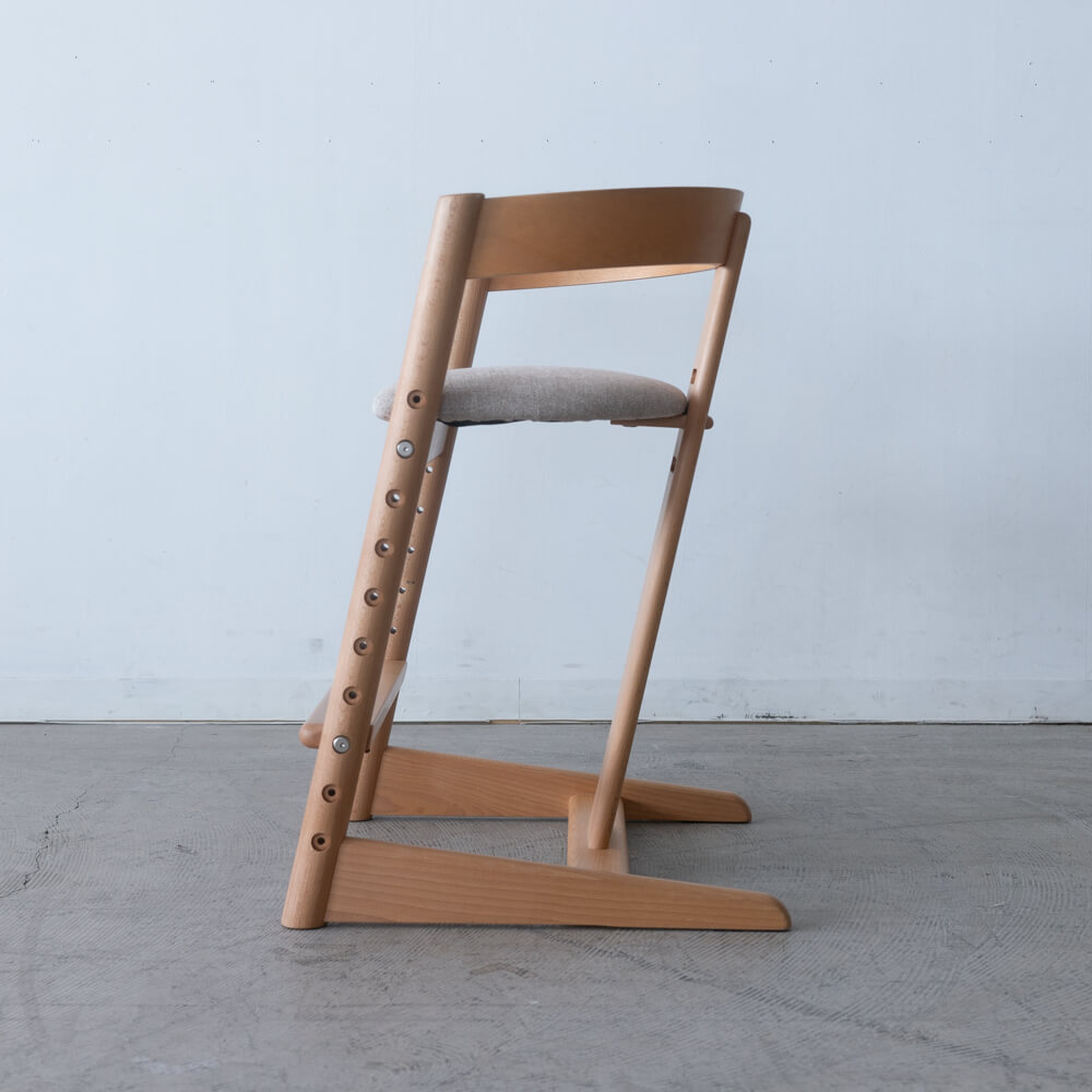 ［アップサイクル品］プレディクトチェア ハイキッズチェア（アクアクリーン/ IV）