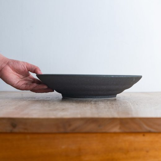 悠々黒鉄 9.5盛皿 -器市-