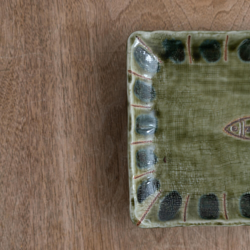 【WEB限定】織部魚紋 刺身皿 -器市-