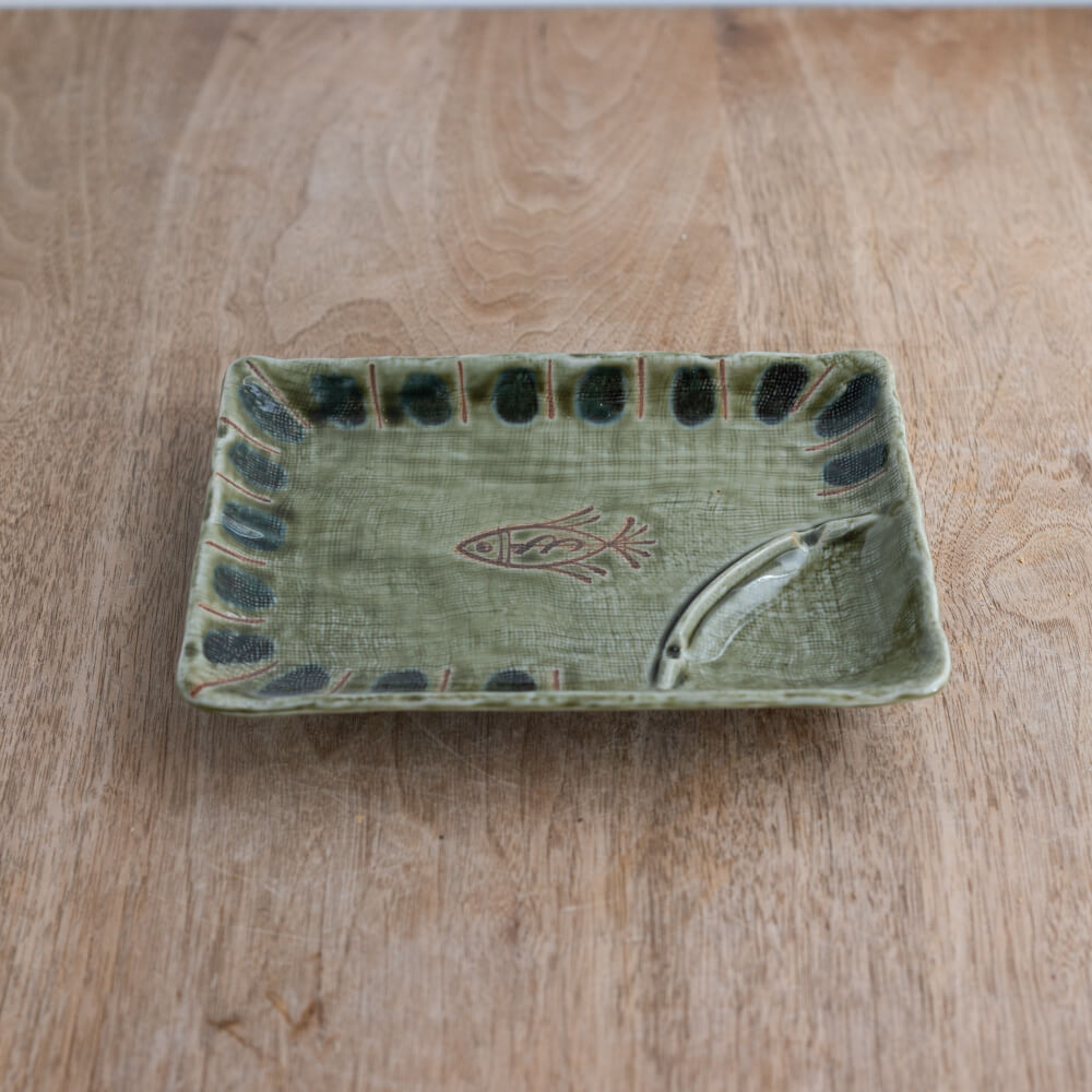 【WEB限定】織部魚紋 刺身皿 -器市-