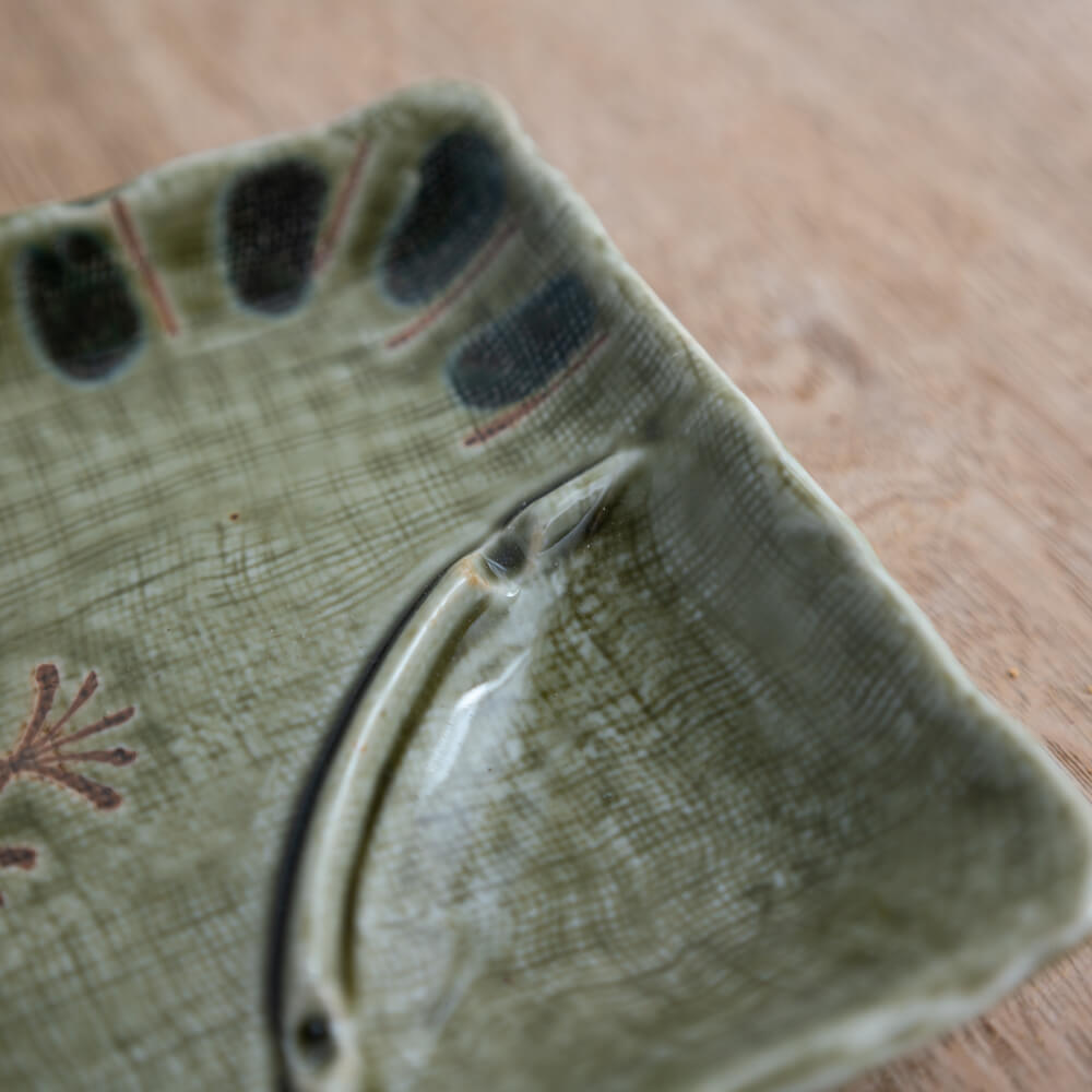 【WEB限定】織部魚紋 刺身皿 -器市-