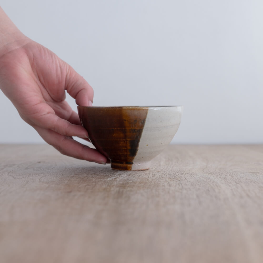 塗分茶碗 中平 ブラウン -器市-