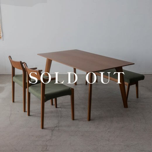 アウトレット家具の［現品SALE］ダイニングテーブル DT067-15008570 レッドオーク - ウレタンROM-AI［ナガノインテリア］売り切れ