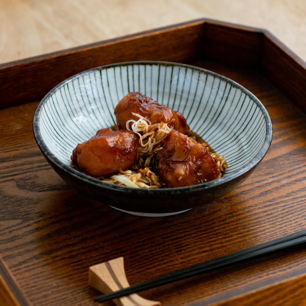 【WEB限定】黒真珠十草 手捻り5寸鉢 -器市-