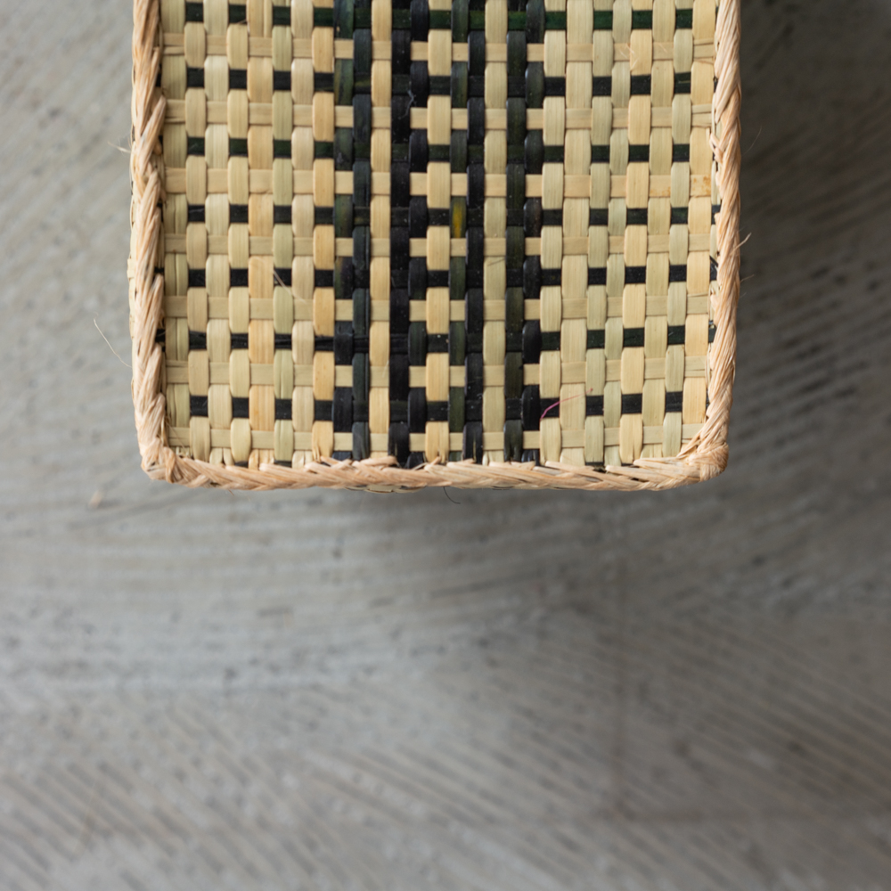 チヒ カラフル長方形箱 (蓋付) S 【J】