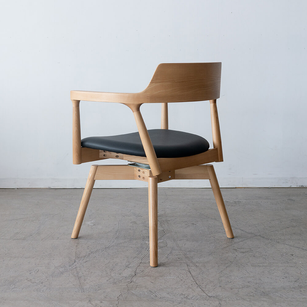 ［期間限定SALE］回転チェア カスケード アッシュ材NA / ウレタン