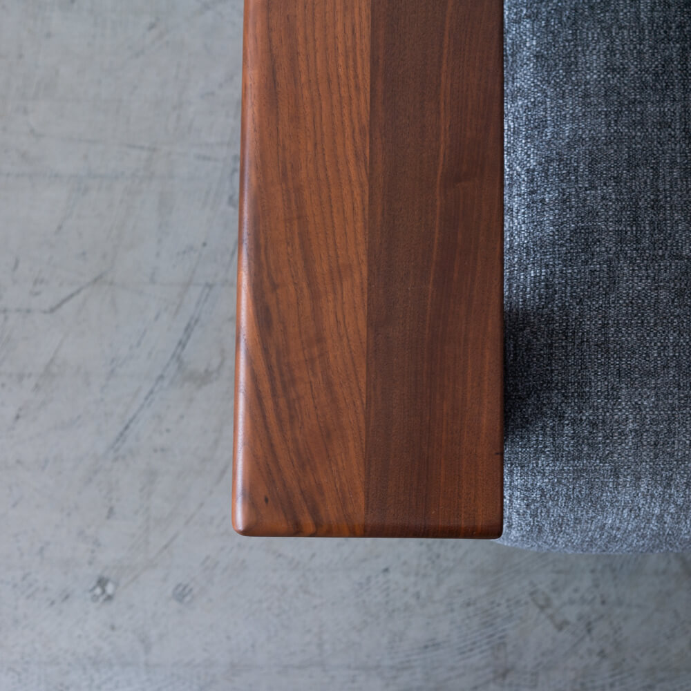 【現品SALE】ナガノインテリア ソファ+サイドテーブルセット（ソファLC617+テーブルLT023）クッション・オットマン付