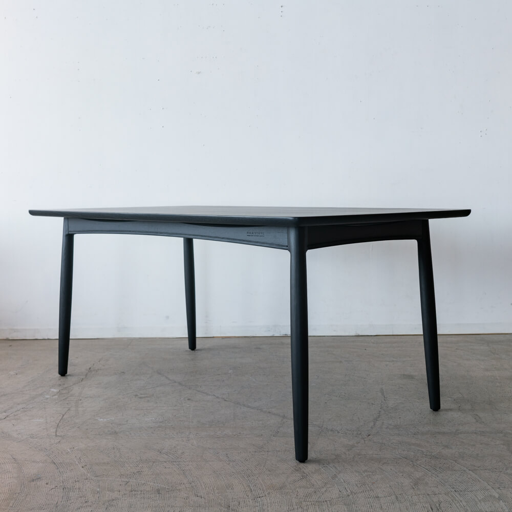 【現品SALE】MILE_STONE ダイニングテーブル 1600 BK