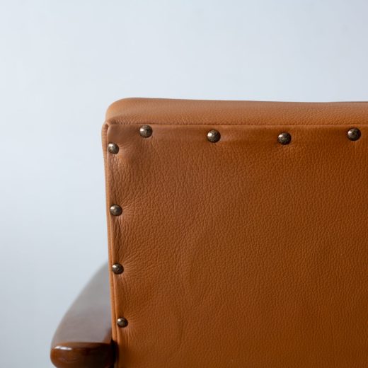 ［アップサイクル品］カリモク Kチェア（本革キャメル）