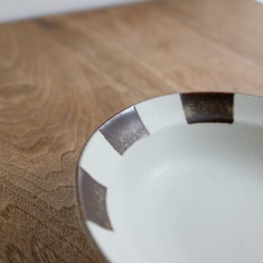 【WEB限定】ラウトブラウン 50鉢 -器市-