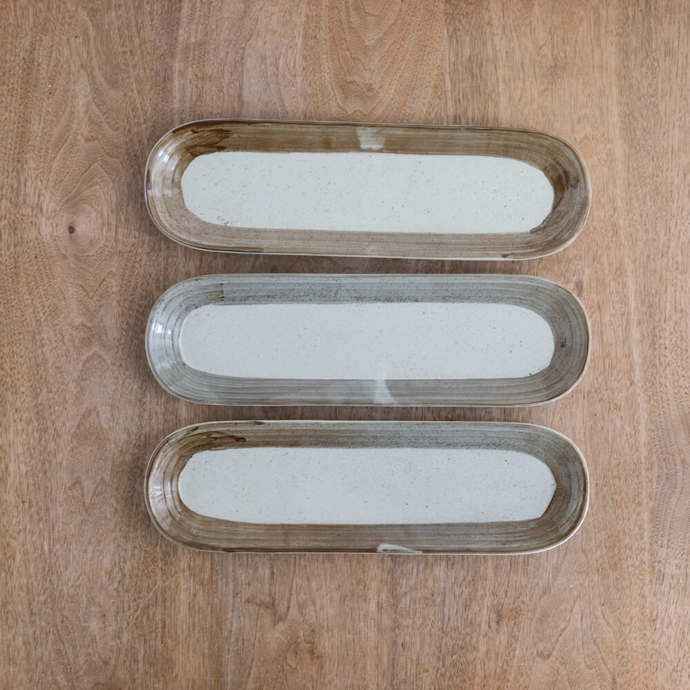 【WEB限定】三本線 楕円長皿 (茶色渕錆) -器市-