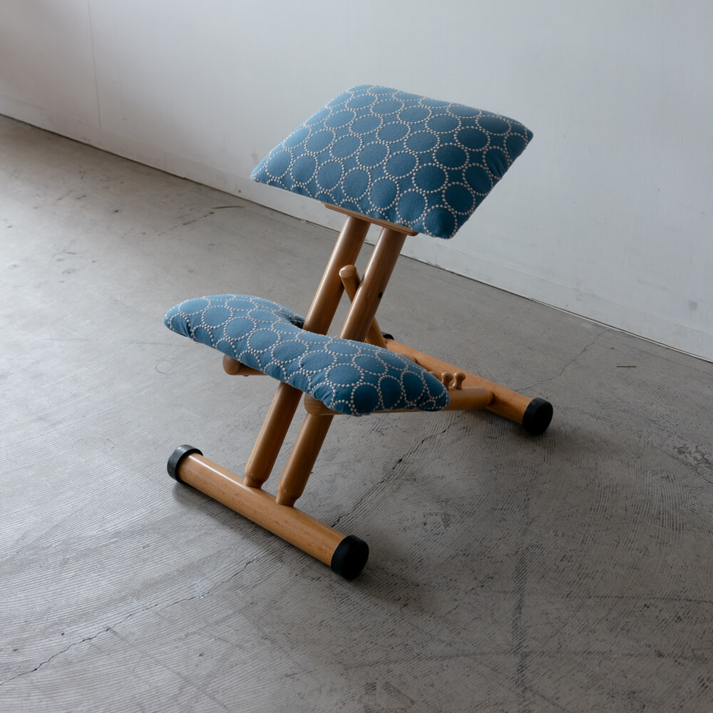 ［アップサイクル品］VARIER バランスチェア VARIABLE ミナペルホネン 北欧 学習椅子 tambourine ブルー