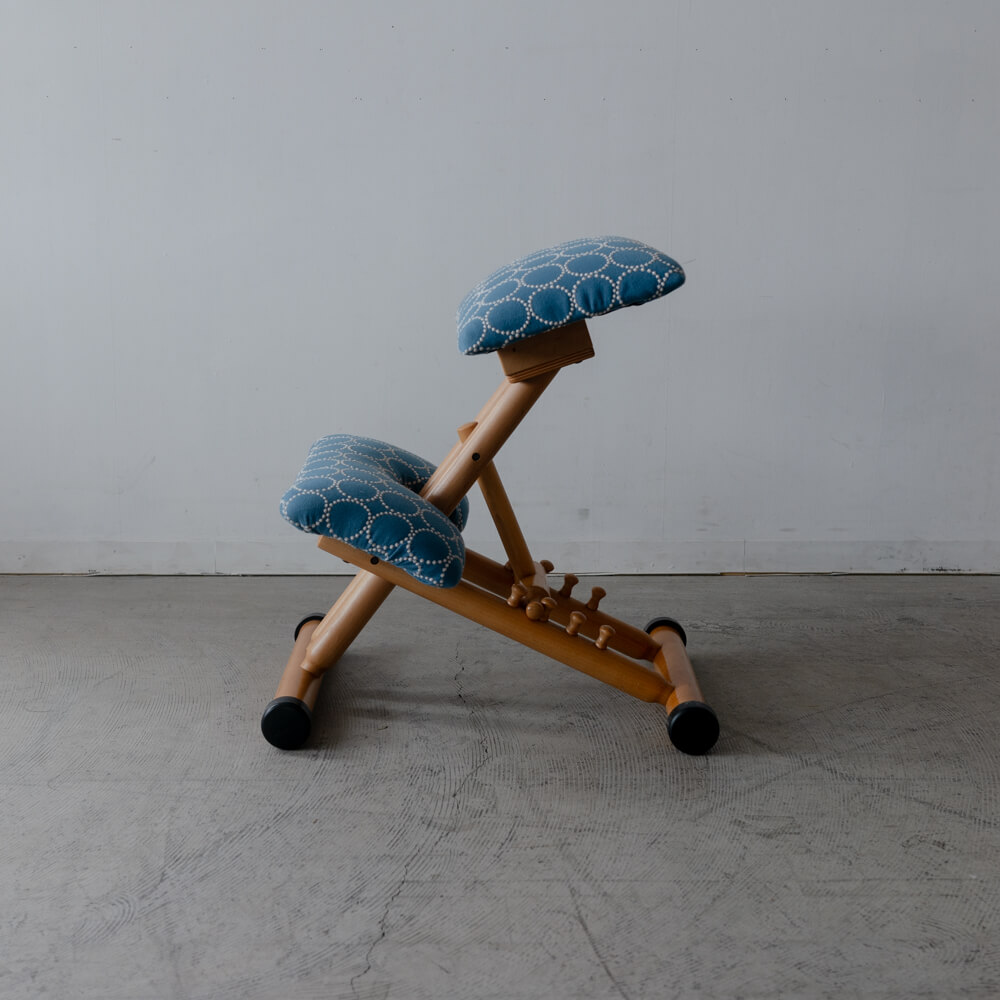 ［アップサイクル品］VARIER バランスチェア VARIABLE ミナペルホネン 北欧 学習椅子 tambourine ブルー
