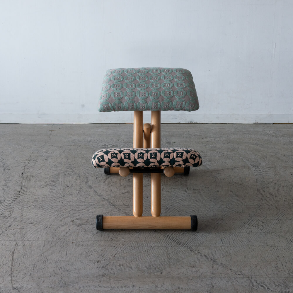 ［アップサイクル品］VARIER バランスチェア VARIABLE ミナペルホネン 北欧 学習椅子