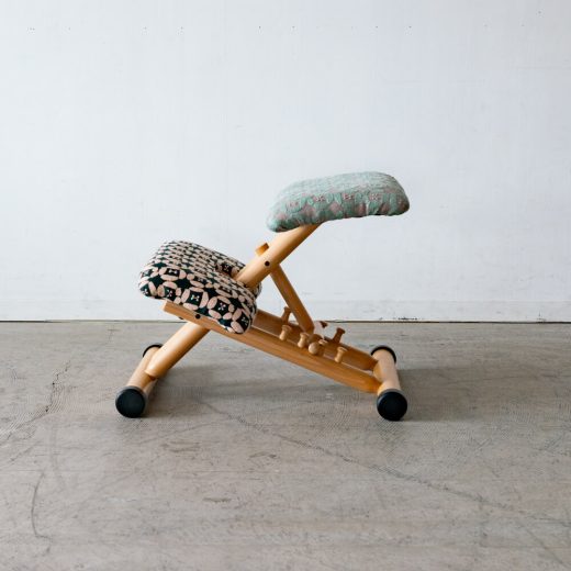 ［アップサイクル品］VARIER バランスチェア VARIABLE ミナペルホネン 北欧 学習椅子