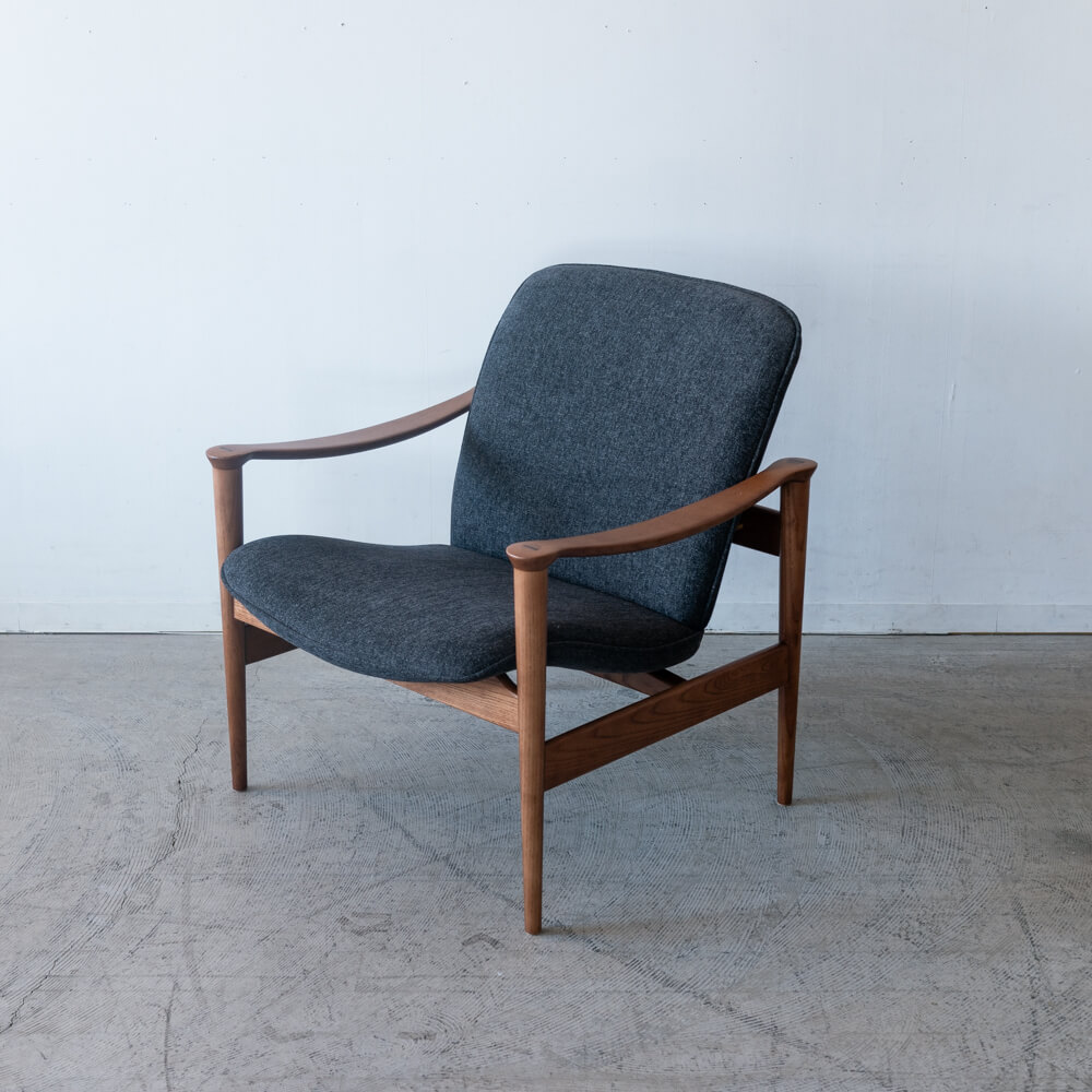 【数量限定】マルコ ラウンジチェア IC-DGY