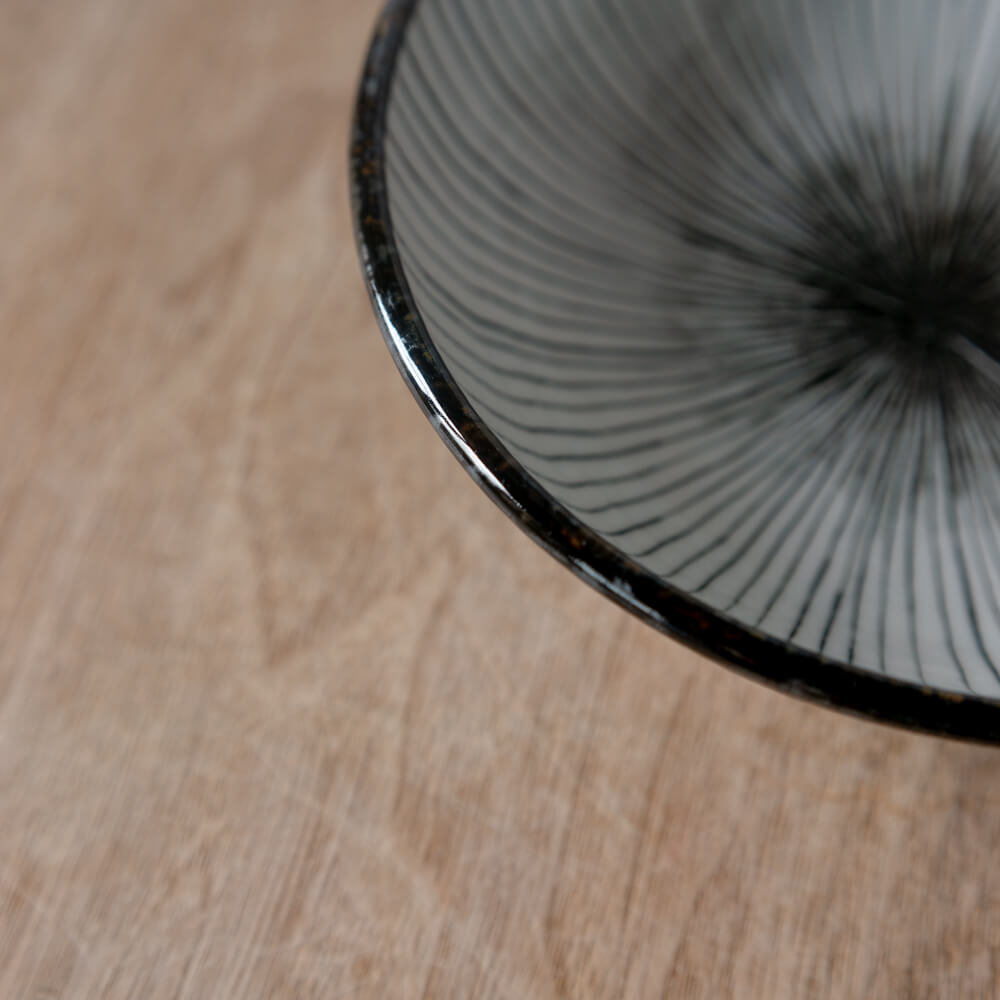 【WEB限定】黒真珠十草 手捻り5寸鉢 -器市-