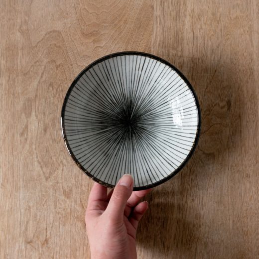 【WEB限定】黒真珠十草 手捻り5寸鉢 -器市-