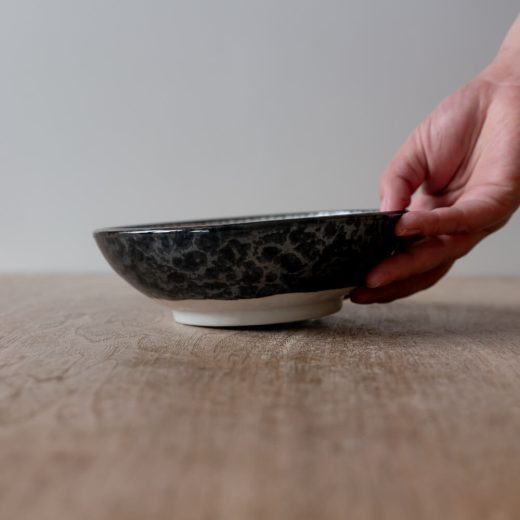 【WEB限定】黒真珠十草 手捻り5寸鉢 -器市-