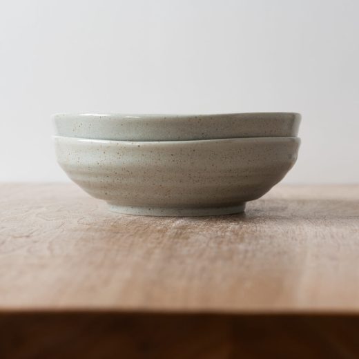 灰粉引刷毛目 ロクベ6寸ボール -器市-