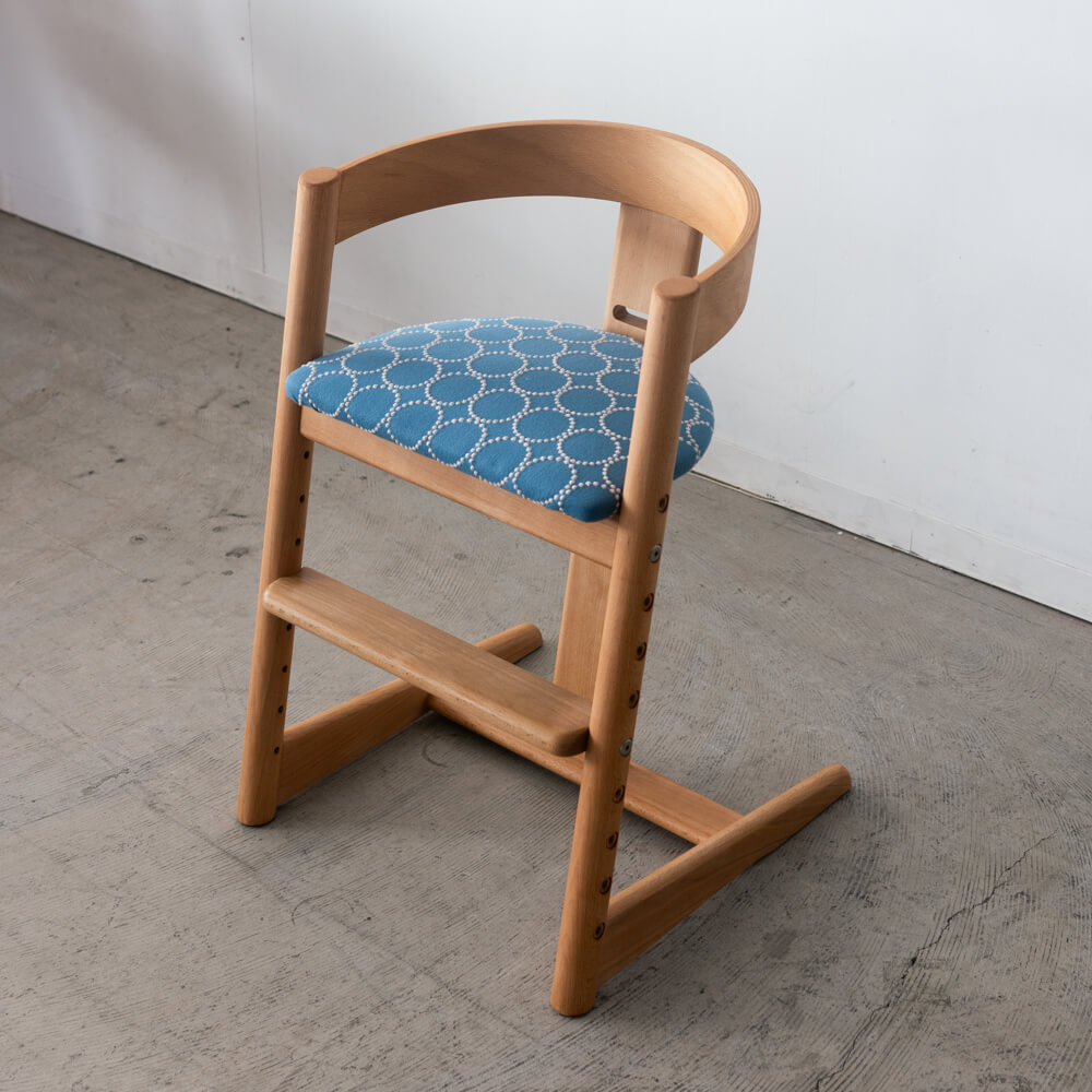 ［アップサイクル品］木馬舎 キッズチェア 国産ブナ材 ミナ ペルホネン tambourine ブルー