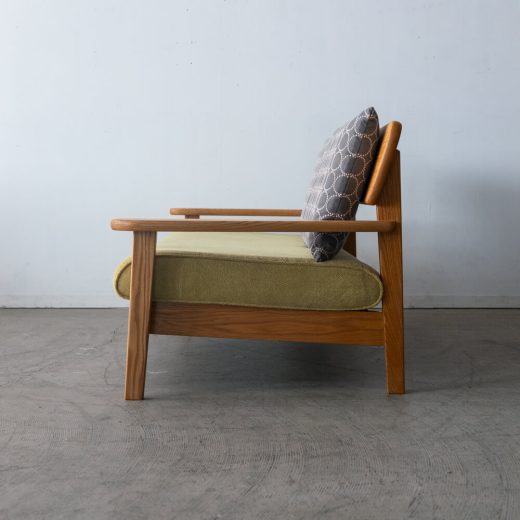 ［アップサイクル品］飛騨産業 chigusa 2人掛けソファ レッドオーク無垢材 ミナペルホネン tambourine